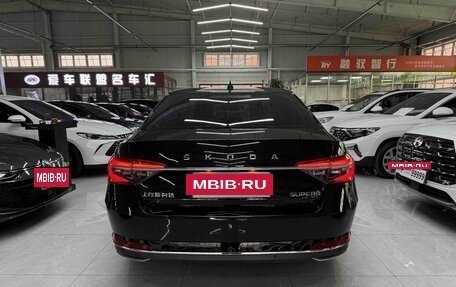 Skoda Superb III рестайлинг, 2023 год, 1 590 000 рублей, 5 фотография