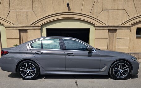 BMW 5 серия, 2020 год, 4 600 000 рублей, 6 фотография