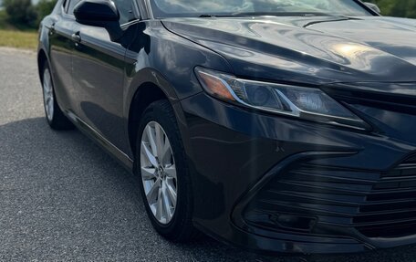 Toyota Camry, 2017 год, 2 050 000 рублей, 13 фотография