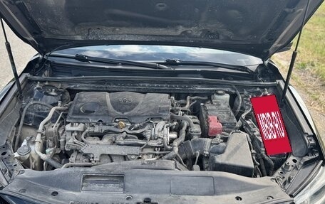 Toyota Camry, 2017 год, 2 050 000 рублей, 18 фотография
