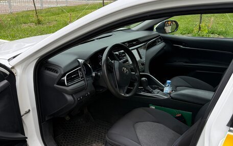 Toyota Camry, 2019 год, 1 520 000 рублей, 9 фотография