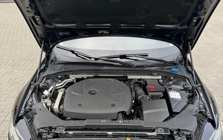 Volvo S60 III, 2020 год, 3 000 000 рублей, 9 фотография
