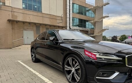 Volvo S60 III, 2020 год, 3 000 000 рублей, 4 фотография