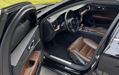 Volvo S60 III, 2020 год, 3 000 000 рублей, 22 фотография