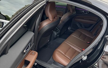 Volvo S60 III, 2020 год, 3 000 000 рублей, 21 фотография