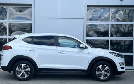 Hyundai Tucson III, 2019 год, 2 390 000 рублей, 8 фотография