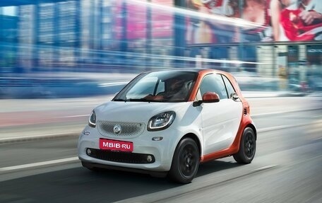 Smart Fortwo III, 2017 год, 2 500 000 рублей, 1 фотография