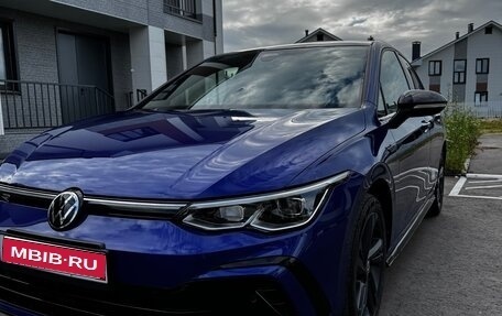 Volkswagen Golf VIII, 2022 год, 2 850 000 рублей, 1 фотография