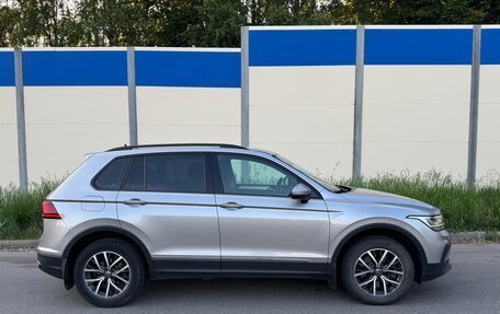 Volkswagen Tiguan II, 2021 год, 2 550 000 рублей, 7 фотография