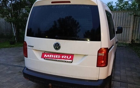 Volkswagen Caddy IV, 2017 год, 1 380 000 рублей, 2 фотография