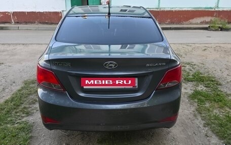 Hyundai Solaris II рестайлинг, 2015 год, 900 000 рублей, 4 фотография
