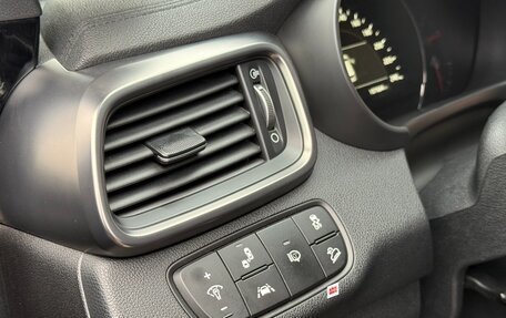 KIA Sorento III Prime рестайлинг, 2019 год, 3 100 000 рублей, 11 фотография