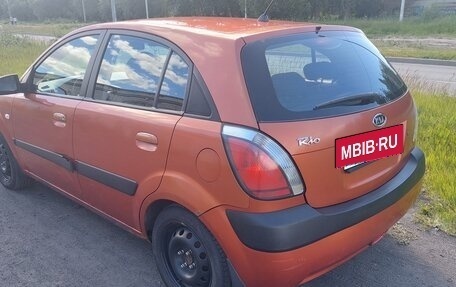 KIA Rio II, 2006 год, 287 000 рублей, 3 фотография