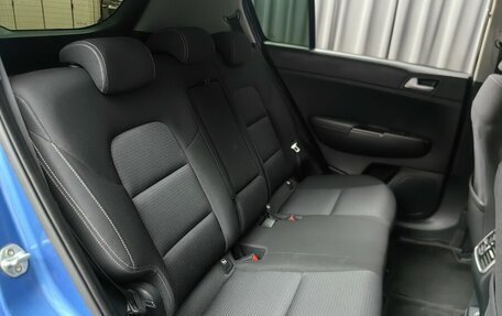 KIA Sportage IV рестайлинг, 2018 год, 2 249 000 рублей, 9 фотография