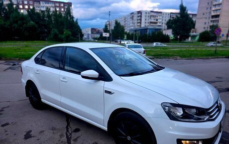 Volkswagen Polo VI (EU Market), 2019 год, 1 350 000 рублей, 2 фотография