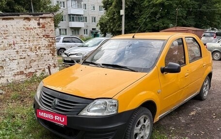 Renault Logan I, 2010 год, 320 000 рублей, 2 фотография