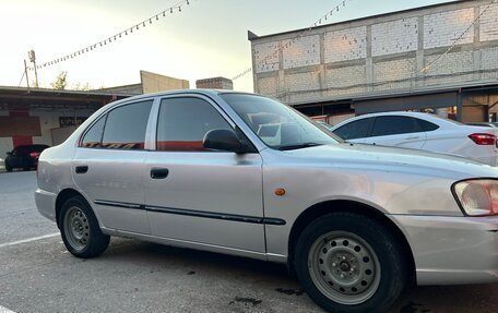 Hyundai Accent II, 2004 год, 295 000 рублей, 2 фотография
