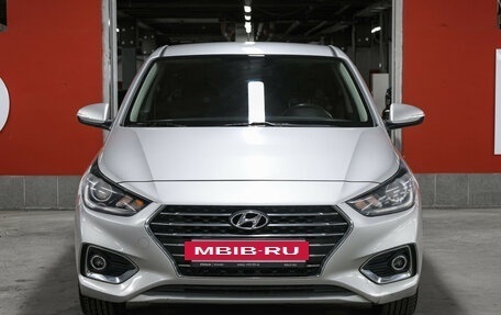 Hyundai Solaris II рестайлинг, 2017 год, 1 299 000 рублей, 2 фотография
