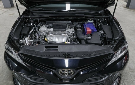 Toyota Camry, 2019 год, 3 049 000 рублей, 10 фотография