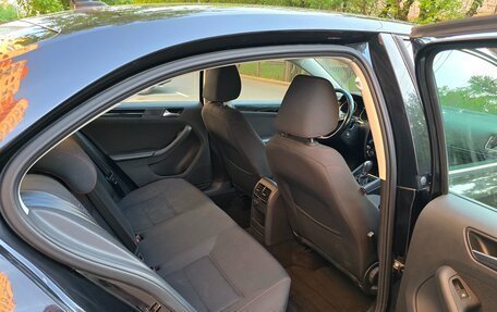 Volkswagen Jetta VI, 2017 год, 1 500 000 рублей, 12 фотография