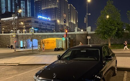 Mercedes-Benz E-Класс, 2019 год, 3 000 000 рублей, 4 фотография