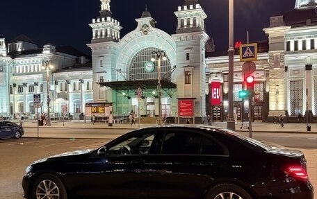 Mercedes-Benz E-Класс, 2019 год, 3 000 000 рублей, 6 фотография