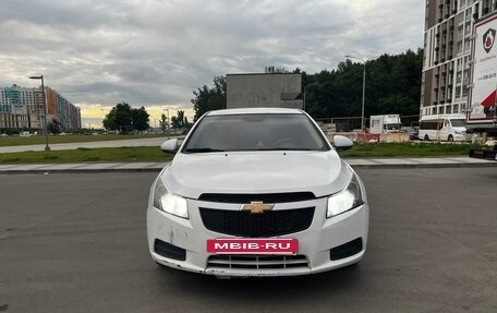 Chevrolet Cruze II, 2011 год, 349 000 рублей, 2 фотография