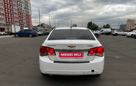 Chevrolet Cruze II, 2011 год, 349 000 рублей, 6 фотография