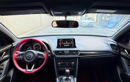 Mazda CX-4, 2023 год, 1 550 000 рублей, 8 фотография