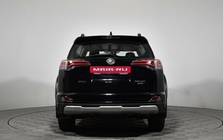 Toyota RAV4, 2018 год, 2 640 000 рублей, 7 фотография
