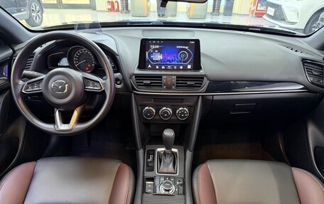 Mazda CX-4, 2023 год, 1 540 000 рублей, 5 фотография