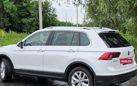 Volkswagen Tiguan II, 2019 год, 2 380 000 рублей, 6 фотография