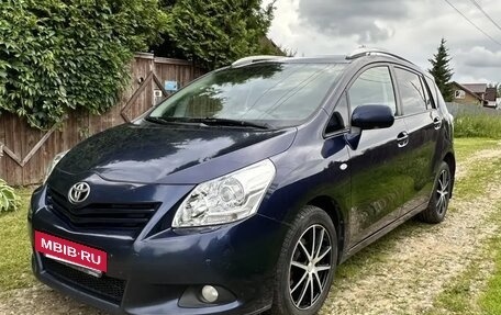 Toyota Verso I, 2010 год, 1 200 000 рублей, 3 фотография