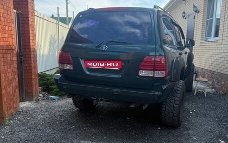 Toyota Land Cruiser 100 рестайлинг 2, 1998 год, 1 750 000 рублей, 7 фотография