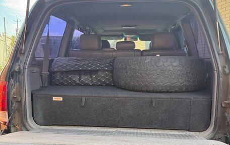 Toyota Land Cruiser 100 рестайлинг 2, 1998 год, 1 750 000 рублей, 8 фотография