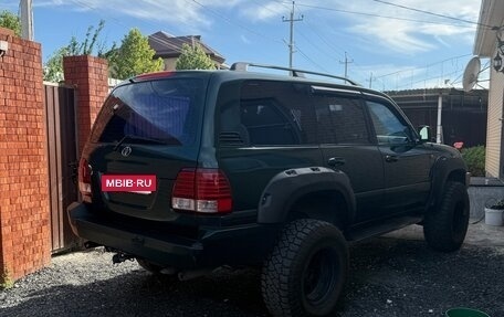 Toyota Land Cruiser 100 рестайлинг 2, 1998 год, 1 750 000 рублей, 9 фотография