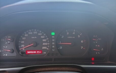 Toyota Land Cruiser 100 рестайлинг 2, 1998 год, 1 750 000 рублей, 20 фотография