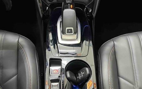 Peugeot 2008 II, 2023 год, 1 190 000 рублей, 10 фотография
