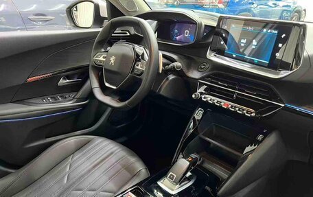 Peugeot 2008 II, 2023 год, 1 190 000 рублей, 17 фотография