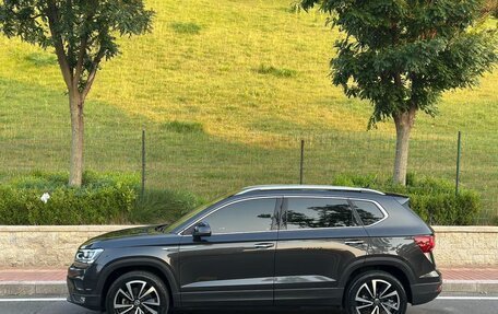 Volkswagen Tharu, 2022 год, 1 360 000 рублей, 4 фотография