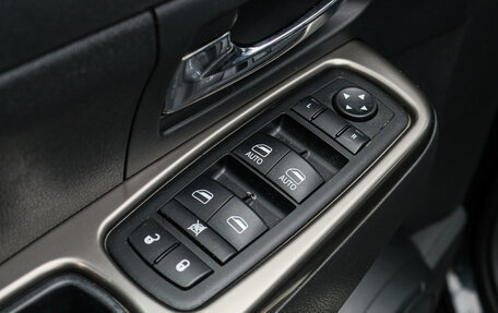 Jeep Cherokee, 2011 год, 1 200 000 рублей, 16 фотография