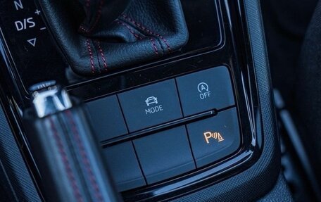 Skoda Kamiq I, 2020 год, 2 500 000 рублей, 15 фотография