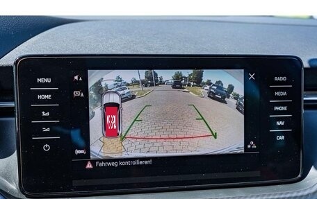 Skoda Kamiq I, 2020 год, 2 500 000 рублей, 17 фотография