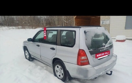 Subaru Forester, 2005 год, 600 000 рублей, 2 фотография