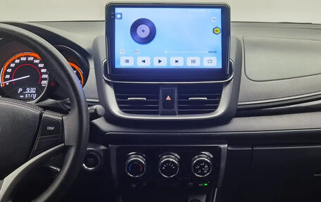 Toyota Yaris XP150 рестайлинг, 2022 год, 1 019 000 рублей, 15 фотография