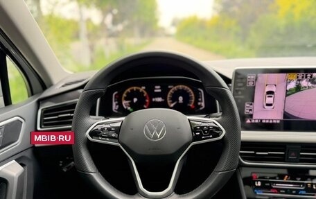 Volkswagen Tiguan II, 2023 год, 1 860 000 рублей, 12 фотография