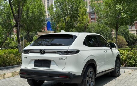 Honda Vezel, 2023 год, 1 370 000 рублей, 5 фотография