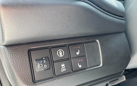 Honda Vezel, 2023 год, 1 370 000 рублей, 10 фотография
