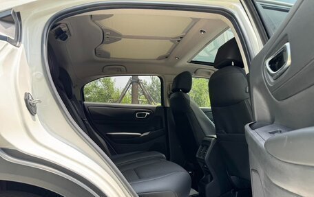 Honda Vezel, 2023 год, 1 370 000 рублей, 20 фотография
