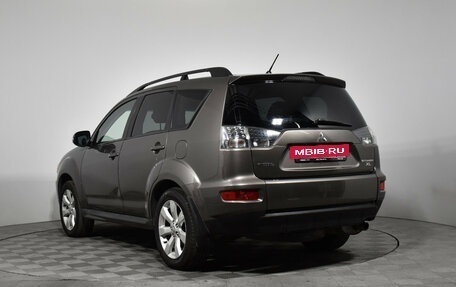 Mitsubishi Outlander III рестайлинг 3, 2011 год, 929 000 рублей, 8 фотография